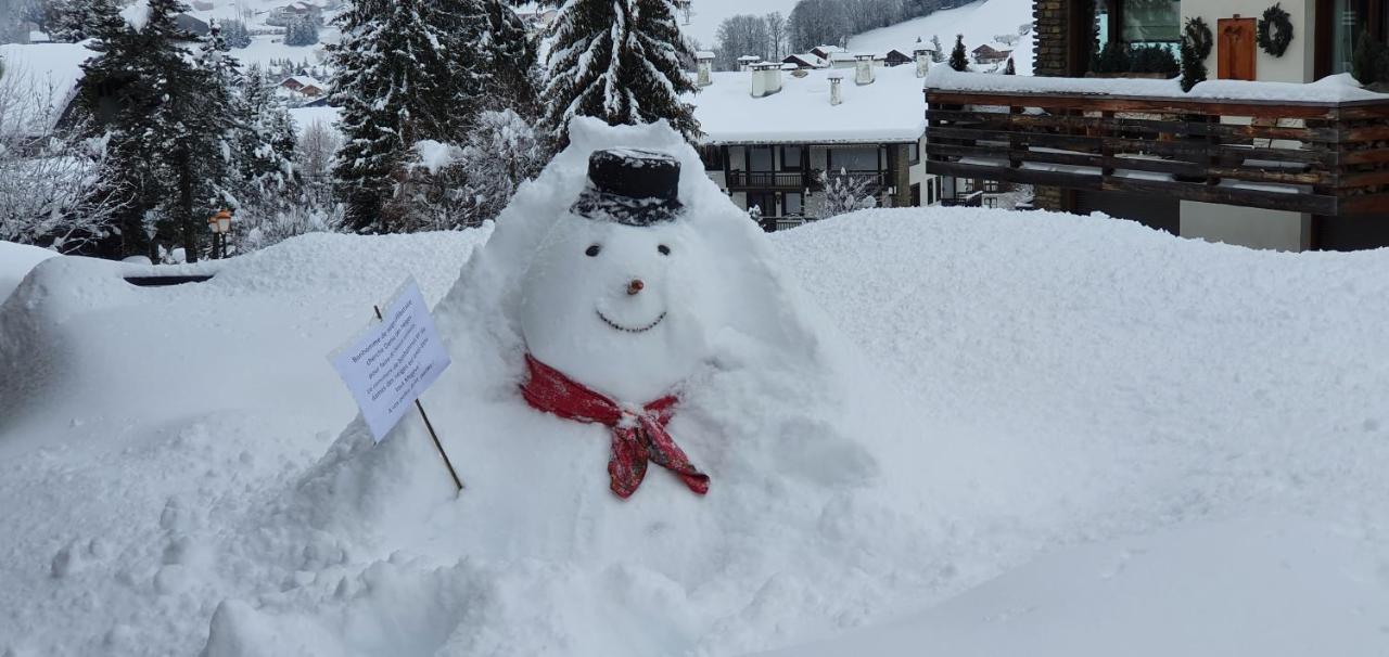 Alp-Hotel Megeve Bagian luar foto