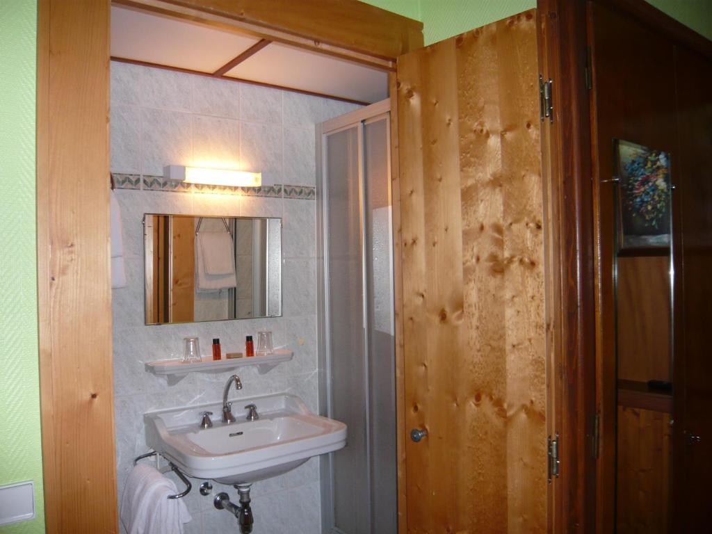 Alp-Hotel Megeve Ruang foto