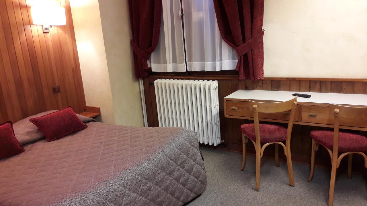 Alp-Hotel Megeve Bagian luar foto