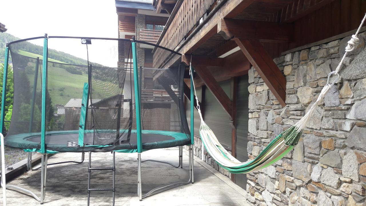 Alp-Hotel Megeve Bagian luar foto